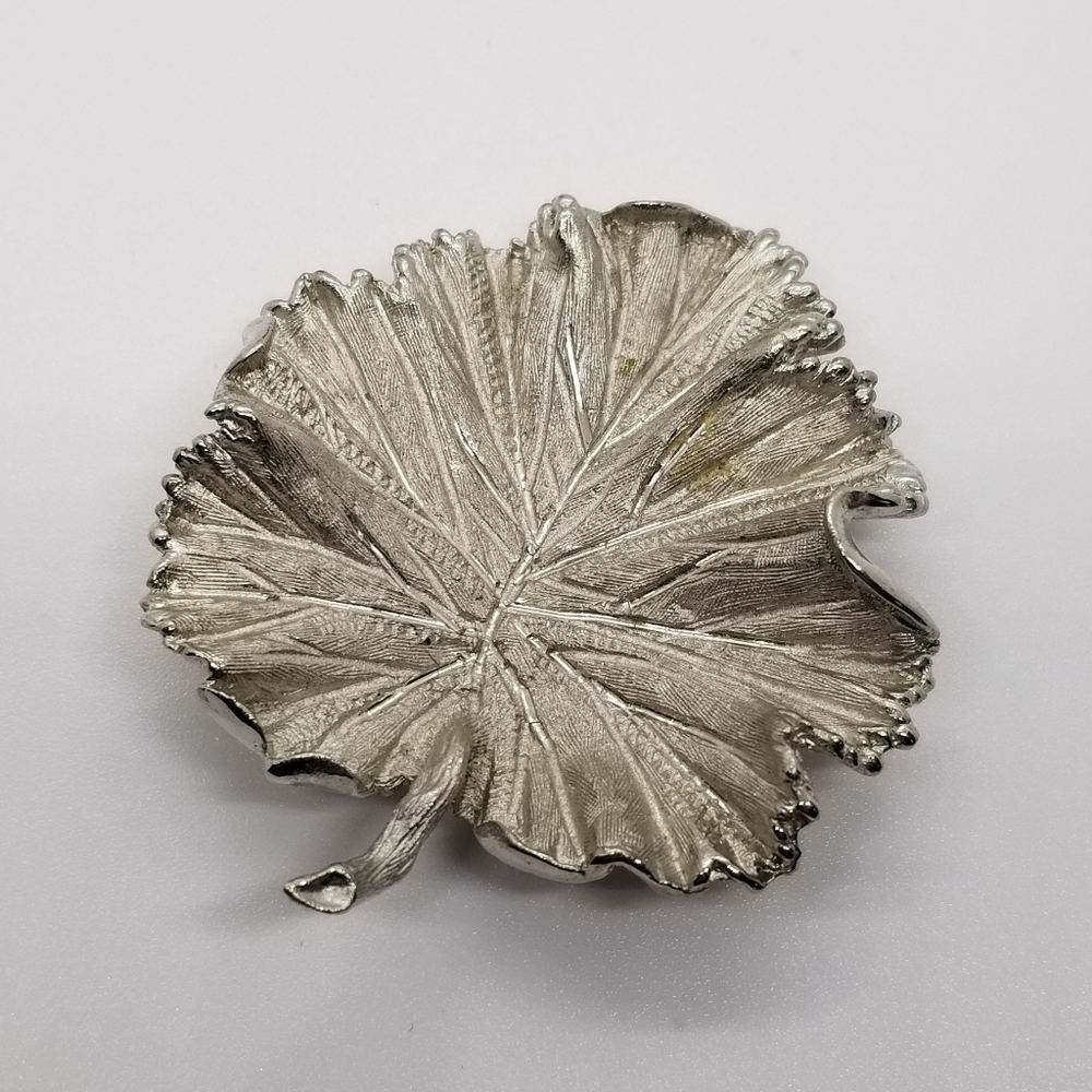 vintage BSK silver tone leaf brooch